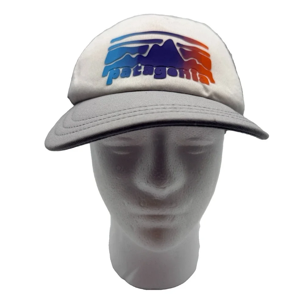 VTG Patagonia Snapback Trucker Cap Gray White Mesh Foam Mountain Logo Outdoor